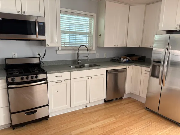 $3,200 | 19 Rose Lane, Unit 19, Charleston, SC 29403