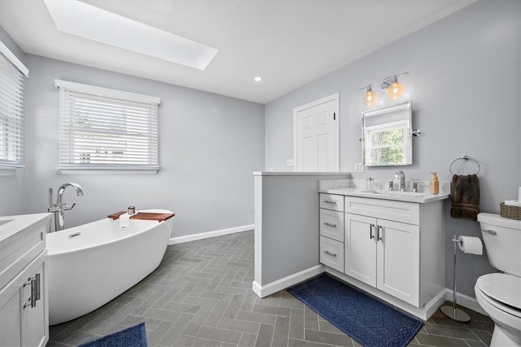 373 Cobblestone Circle McKees Rocks, PA 15136 - Photo 17 of 36 Gallery Image 17
