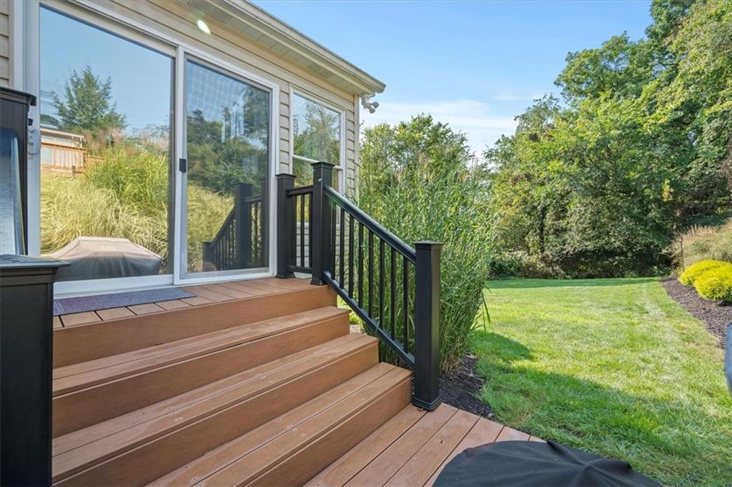 373 Cobblestone Circle McKees Rocks, PA 15136 - Photo 30 of 36 Gallery Image 30