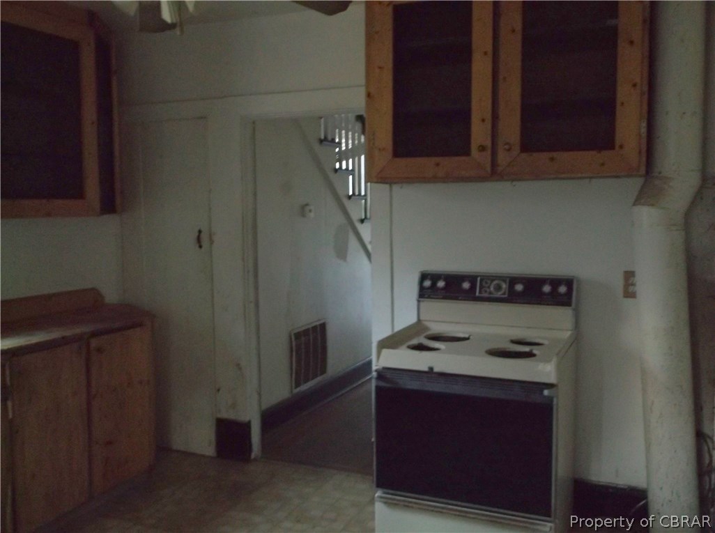 6262 Ware Neck Road Gloucester, VA 23061 - Photo 5 of 12 Gallery Image 5