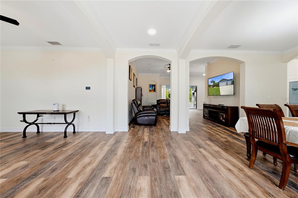 326 Star Shell Drive Apollo Beach, FL 33572 - Photo 11 of 48