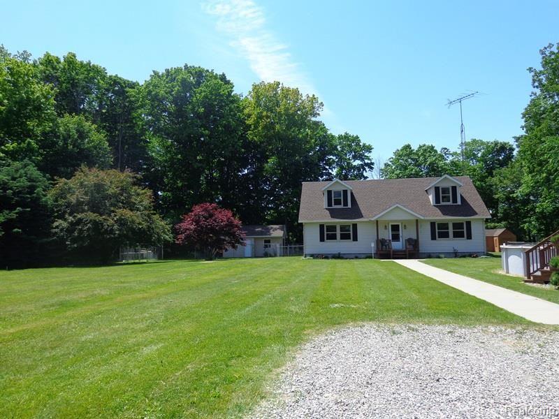 5068 Burns Line Road Croswell, MI 48422 - Photo 2 of 25 2014-06-09 14.23