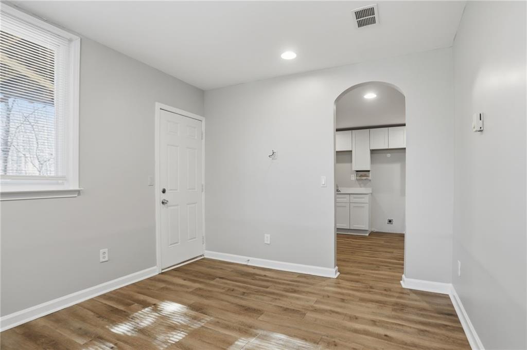 4927 Wade Valley Way Cumming, GA 30040 - Photo 10 of 45