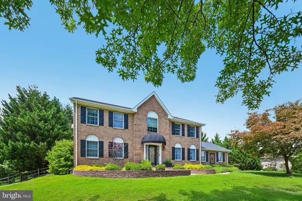 $634,000 | 10 Steffie Drive, Bear, DE 19701