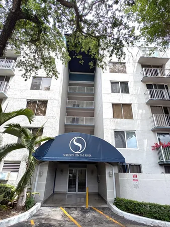 $2,200 | 1720 Northwest N River Drive, Unit 209, Miami, FL 33125