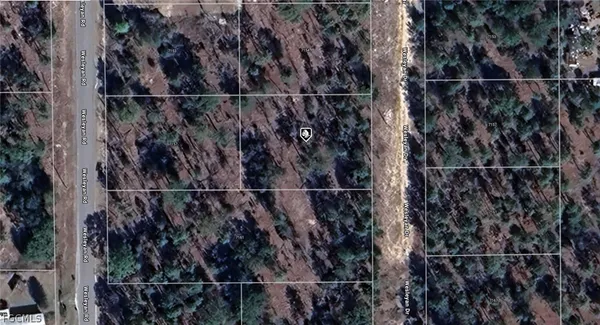 a view of a outdoor space