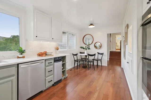 $1,949,500 | 44 Park Ridge Road, San Rafael, CA 94903