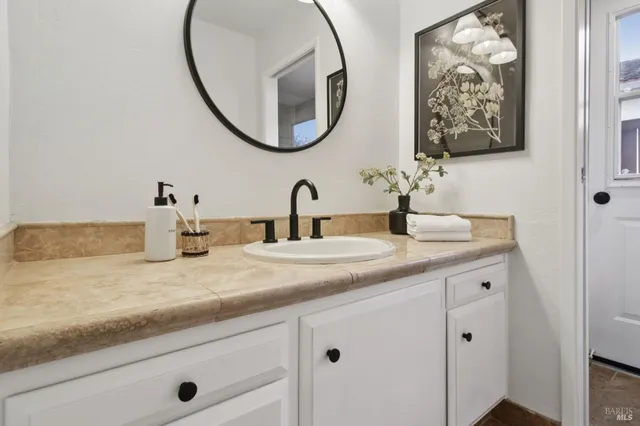 $1,949,500 | 44 Park Ridge Road, San Rafael, CA 94903