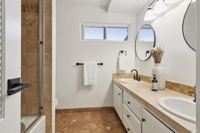 $1,949,500 | 44 Park Ridge Road, San Rafael, CA 94903