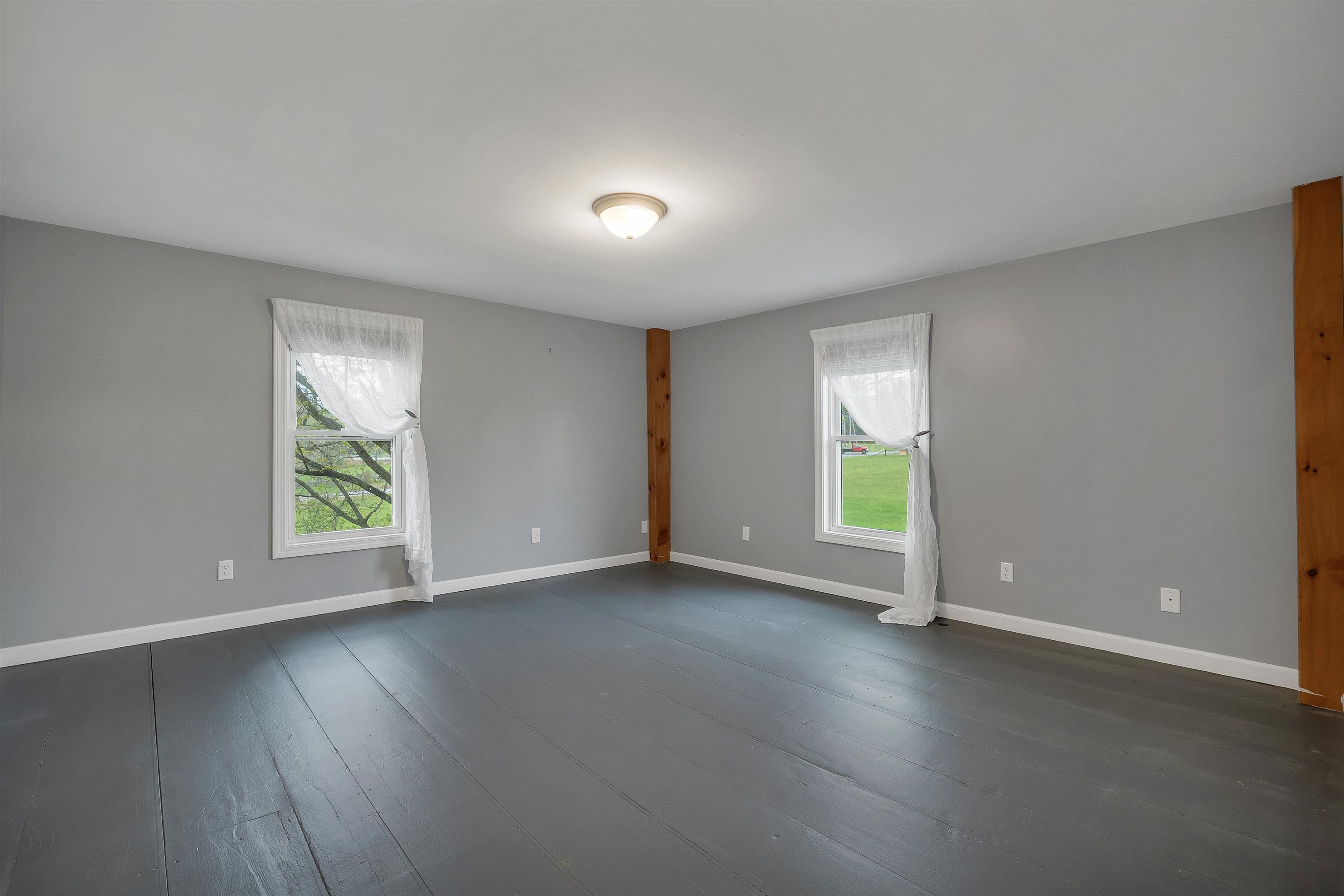 79 High Street Pittsfield, NH 03263 - Photo 29 of 60