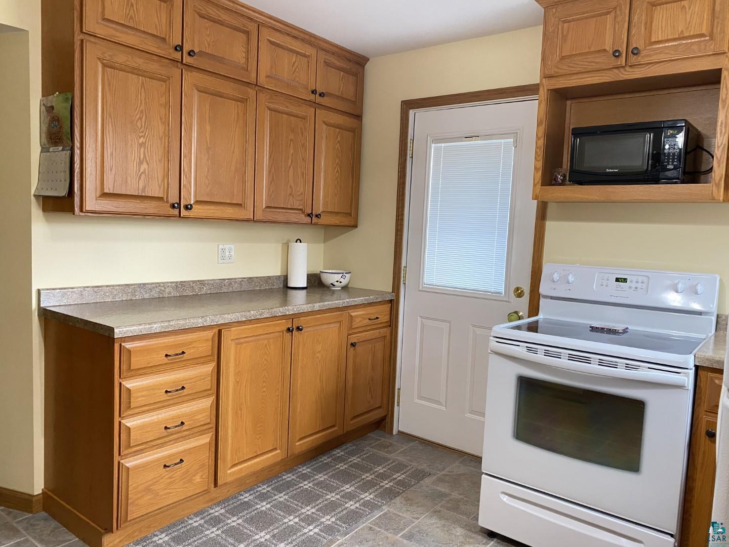 4123 Lombard Street Duluth, MN 55804 - Photo 6 of 22