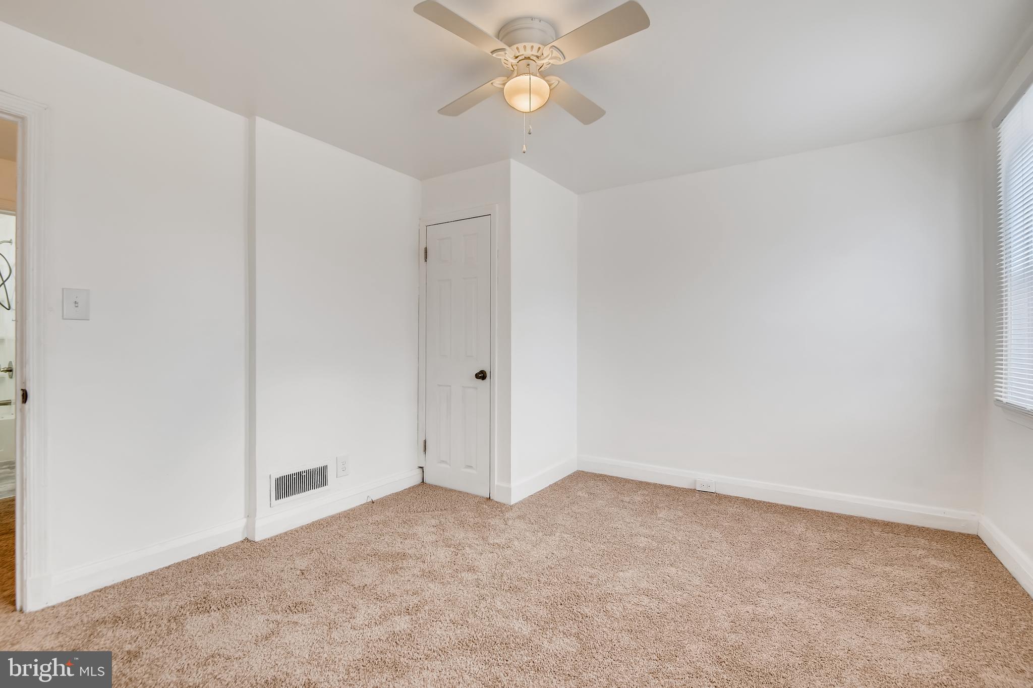 2749 Round Road Baltimore, MD 21225 - Photo 8 of 15