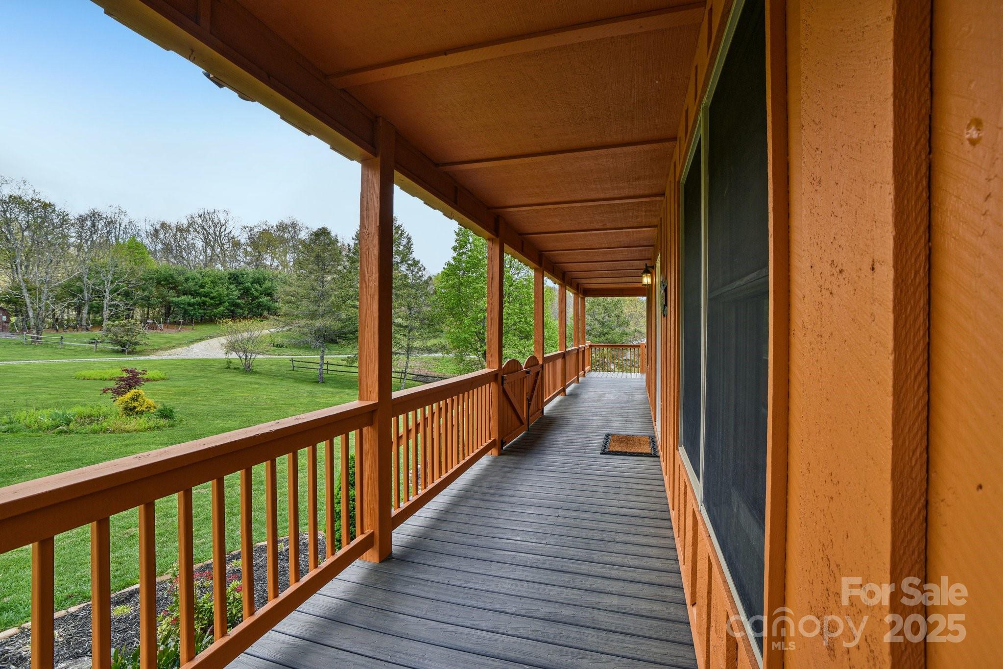 531 Pioneer Ridge Road Canton, NC 28716 - Photo 28 of 39