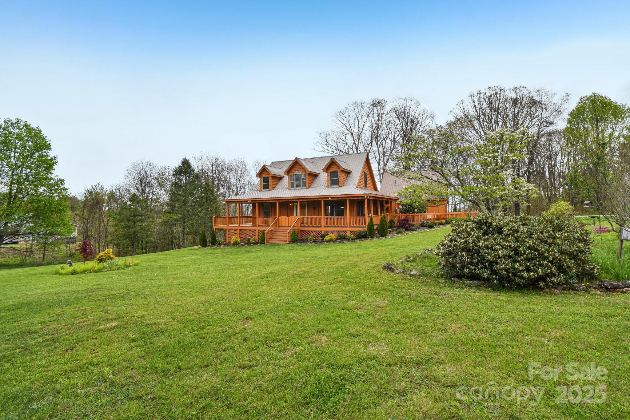 531 Pioneer Ridge Road Canton, NC 28716 - Photo 36 of 39