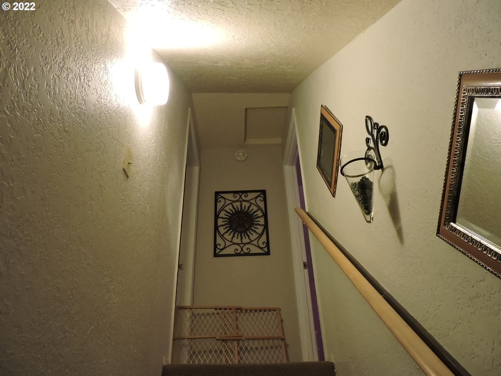 57900 Weaver Road Union, OR 97883 - Photo 12 of 31 Staircase