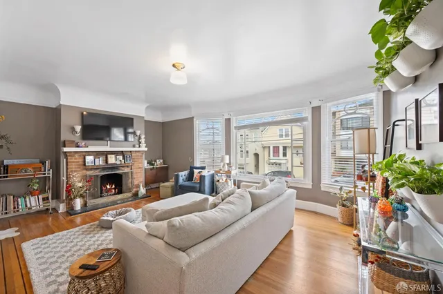 $1,898,000 | 1527-1529 10th Avenue, San Francisco, CA 94122