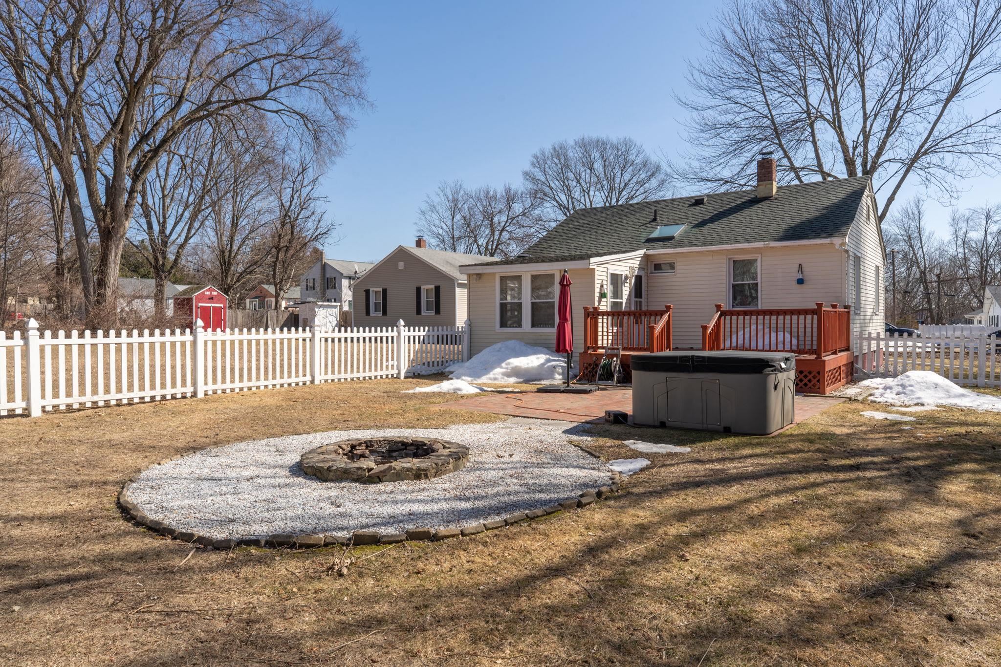 98 Gabrielle Street Manchester, NH 03103 - Photo 30 of 36 Gallery Image 30