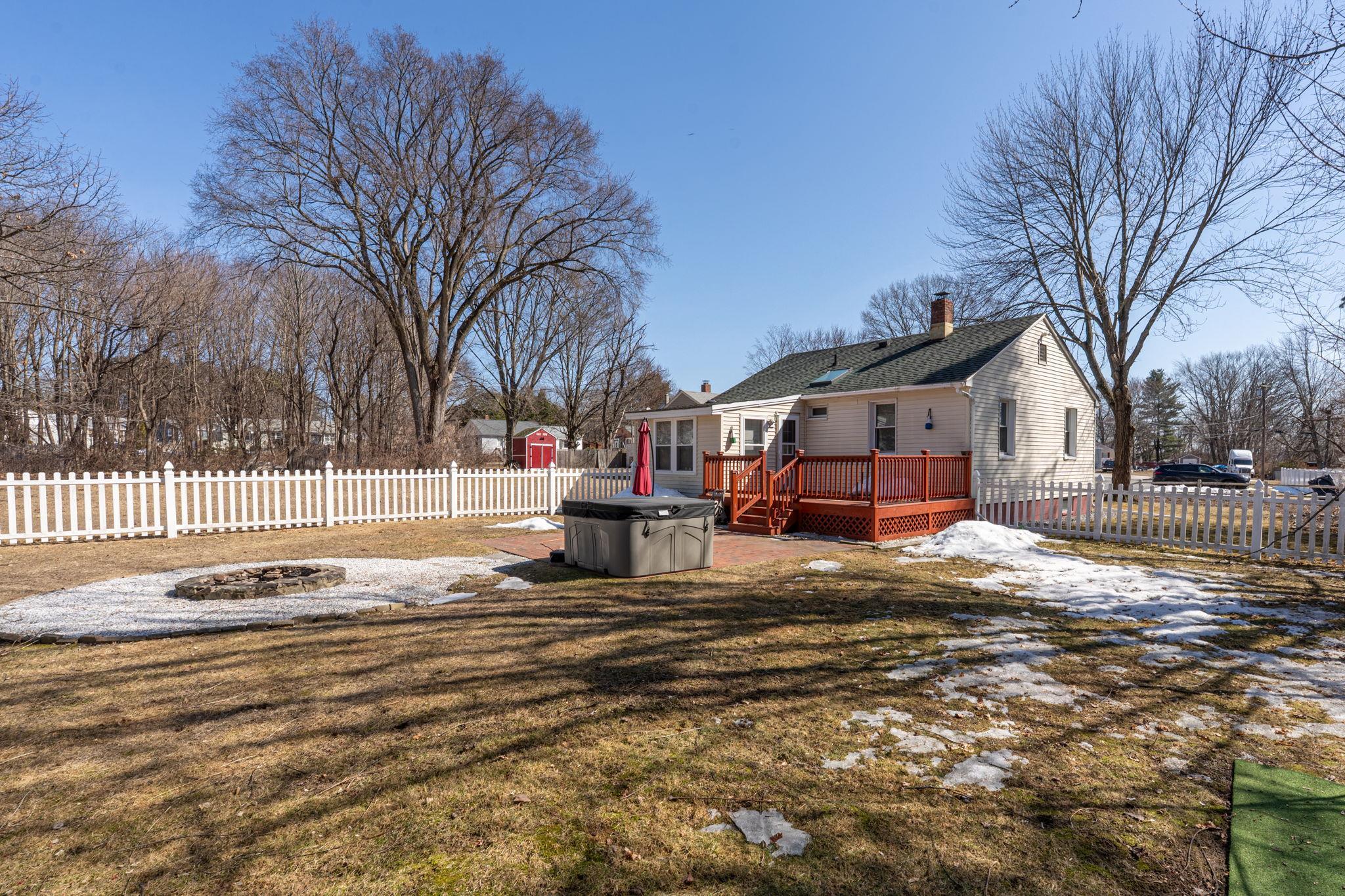 98 Gabrielle Street Manchester, NH 03103 - Photo 32 of 36 Gallery Image 32