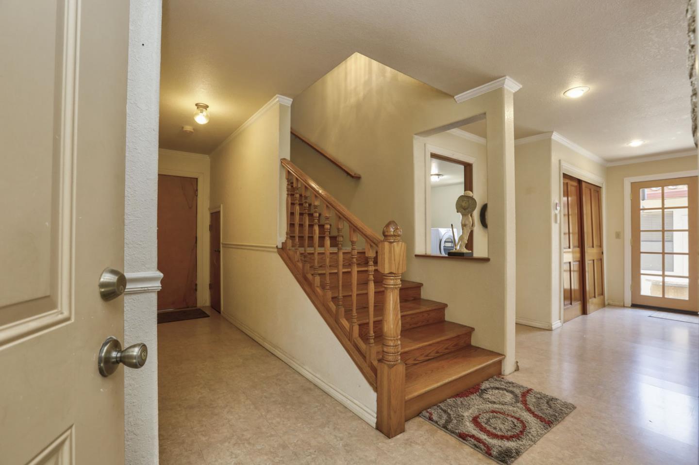1103 Old Stage Road Salinas, CA 93908 - Photo 4 of 100 Gallery Image 4