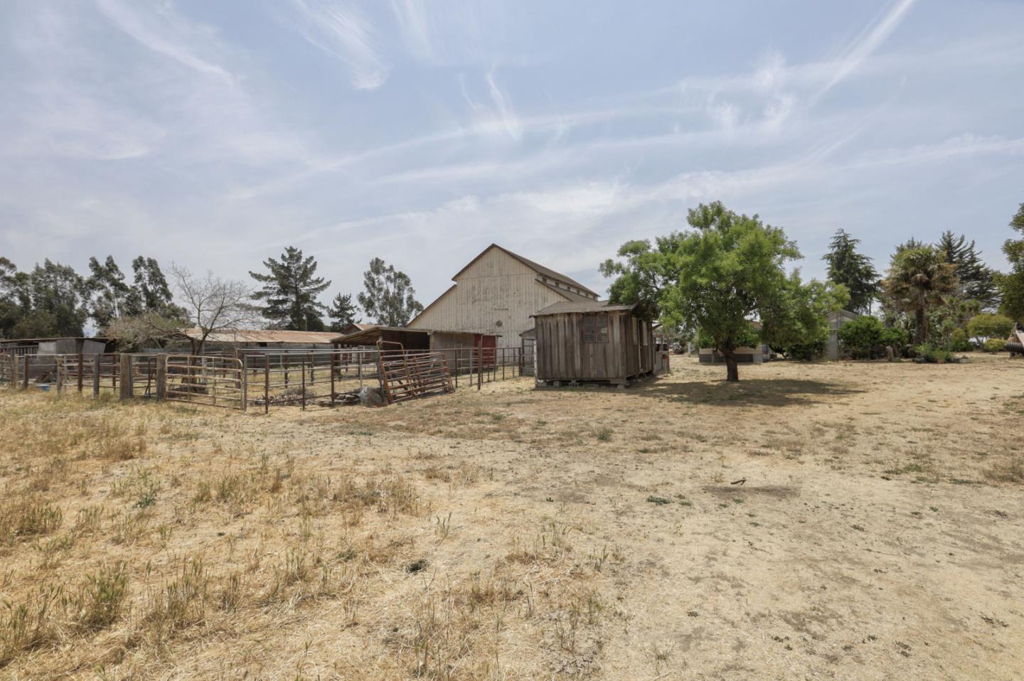 1103 Old Stage Road Salinas, CA 93908 - Photo 74 of 100 Gallery Image 74