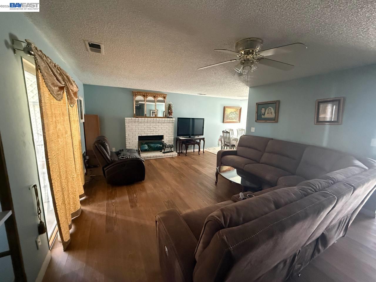 119 Santa Cruz Street Madera, CA 93637 - Photo 5 of 18