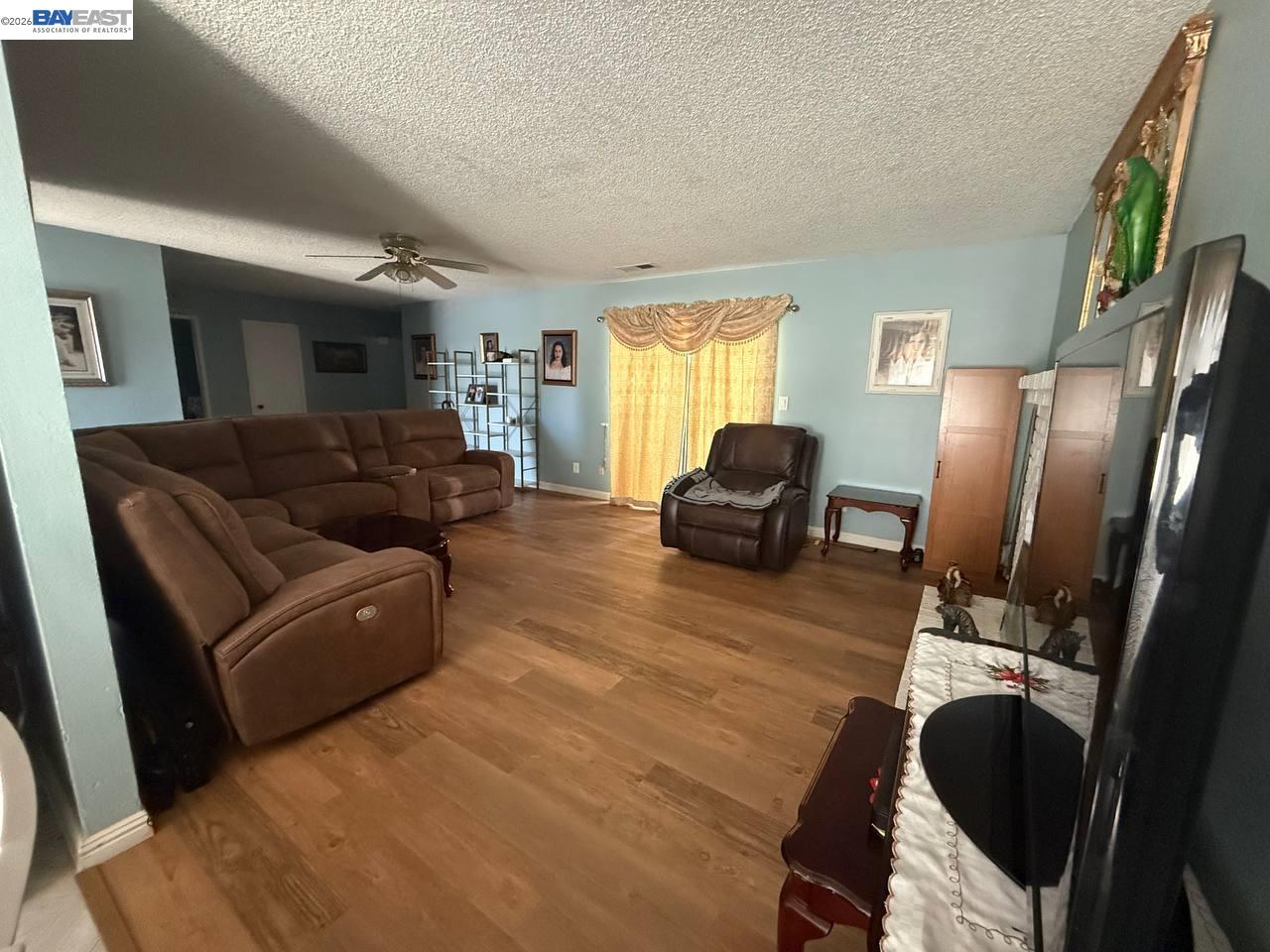 119 Santa Cruz Street Madera, CA 93637 - Photo 7 of 18