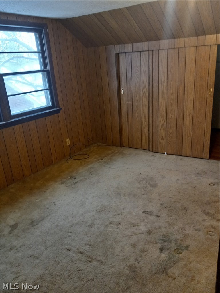 27291 Highland Road Cleveland, OH 44143 - Photo 20 of 35