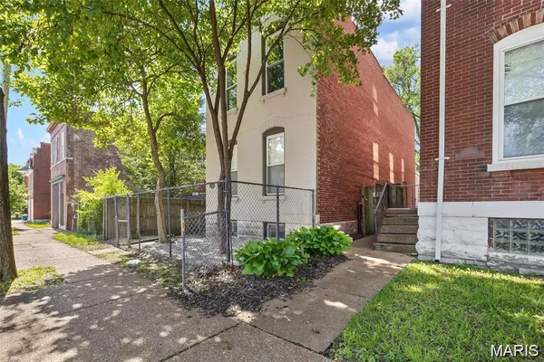 $225,000 | 3414 Cherokee Street, St. Louis, MO 63118
