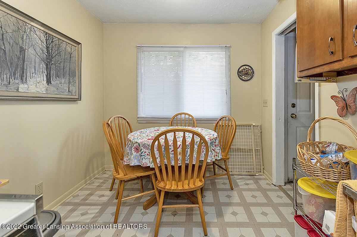 6012 Haag Road Lansing, MI 48911 - Photo 4 of 9 _DSC3558