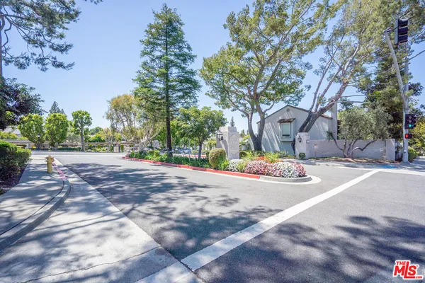 $830,000 | 12203 Santa Gertrudes Avenue, Unit 64, La Mirada, CA 90638