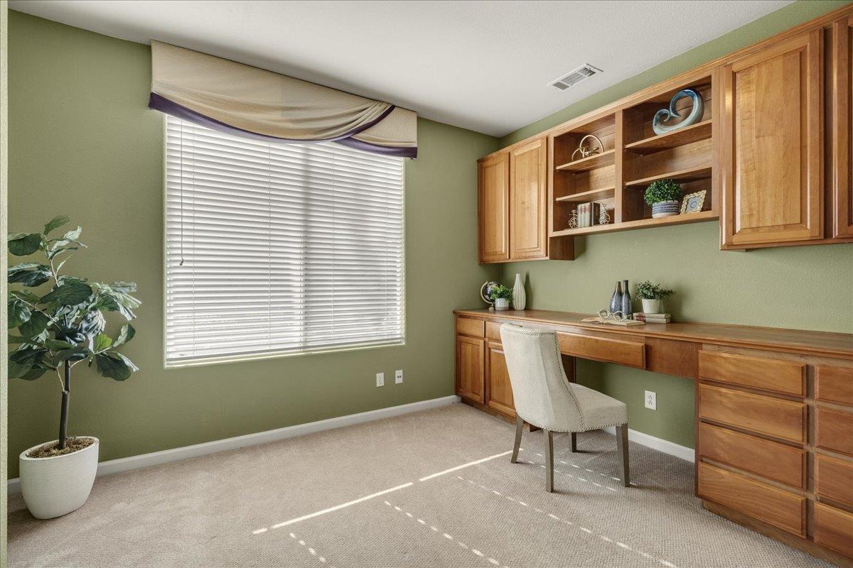 6315 Skywalker Drive San Jose, CA 95135 - Photo 25 of 34 a room with a window and a chair