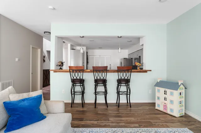 $549,000 | 2612 Yupon Street, Houston, TX 77006