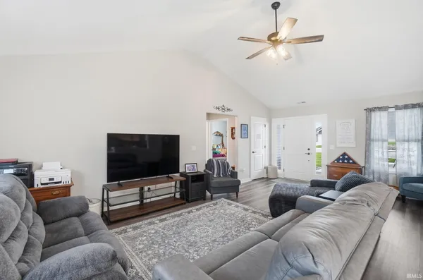 $329,900 | 2313 Chandler Way, Auburn, IN 46706