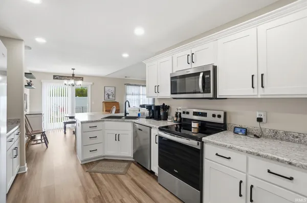 $329,900 | 2313 Chandler Way, Auburn, IN 46706