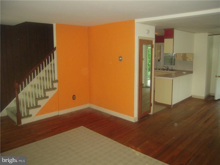 1137 Gregg Street Reading, PA 19607 - Photo 4 of 9 Gallery Image 4