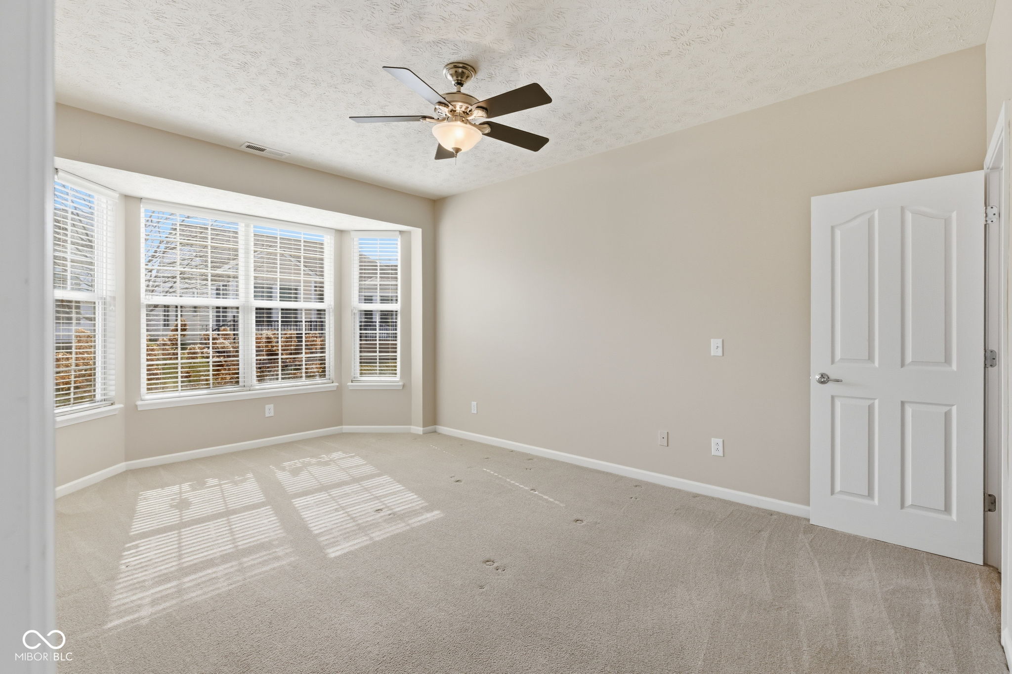 15921 Marsala Drive Fishers, IN 46037 - Photo 18 of 42