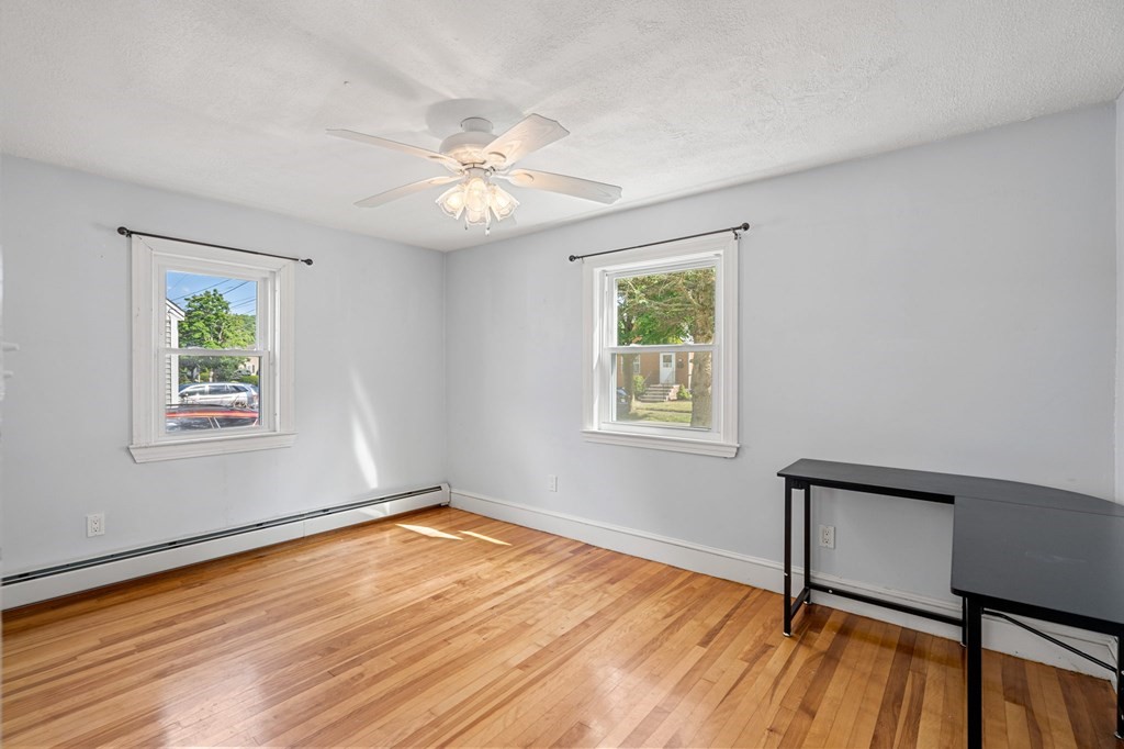 33 MacArthur Circle Peabody, MA 01960 - Photo 20 of 37