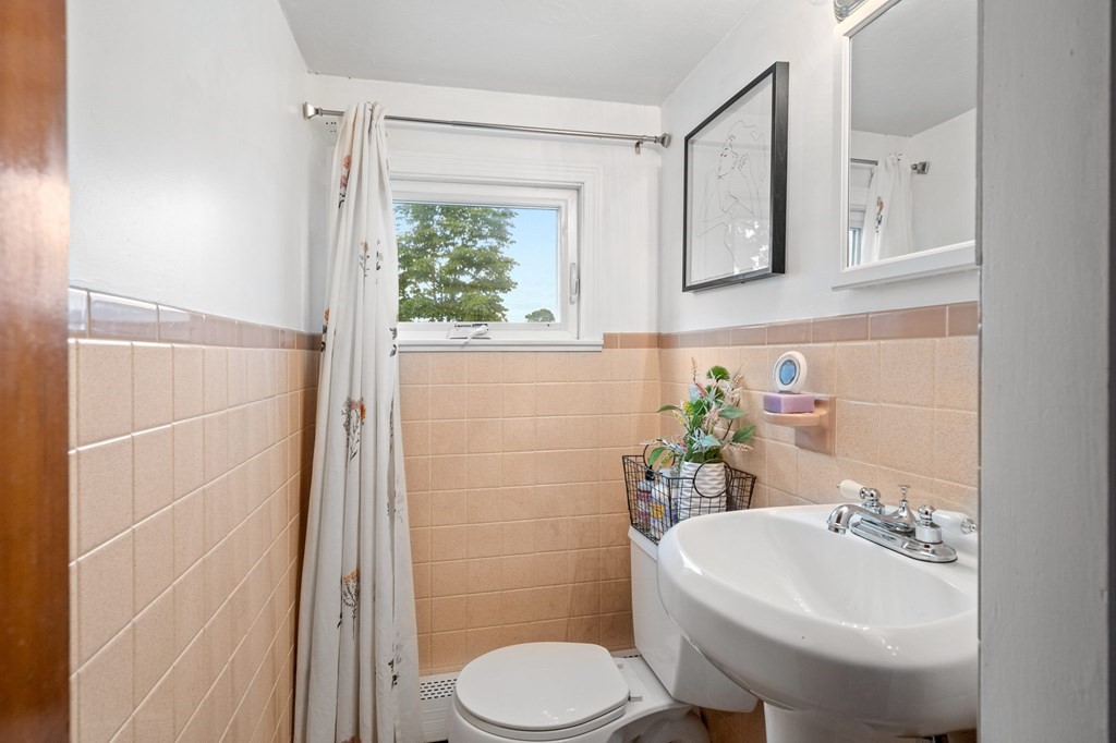 33 MacArthur Circle Peabody, MA 01960 - Photo 30 of 37