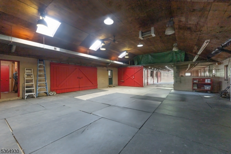 10 Pidgeon Hill Road Wantage, NJ 07461 - Photo 37 of 45 a view of parking area