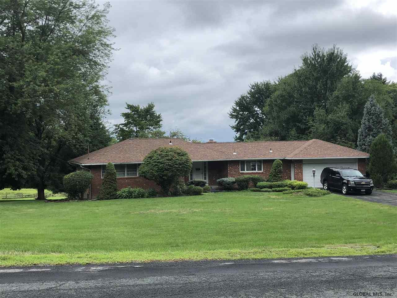 206 Forts Ferry Road Colonie, NY 12110 - Photo 1 of 34 Photo 1