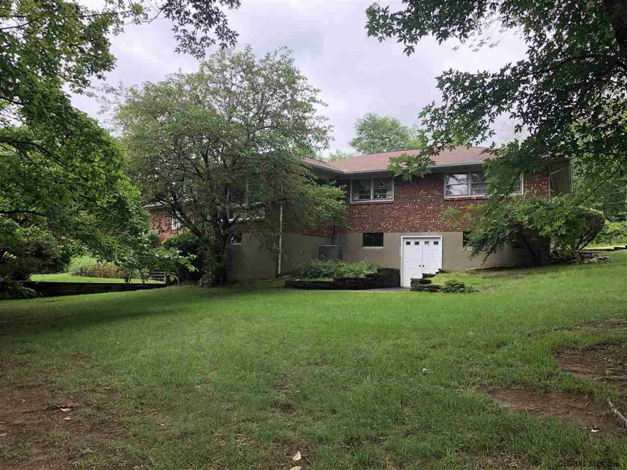 206 Forts Ferry Road Colonie, NY 12110 - Photo 33 of 34 Photo 33