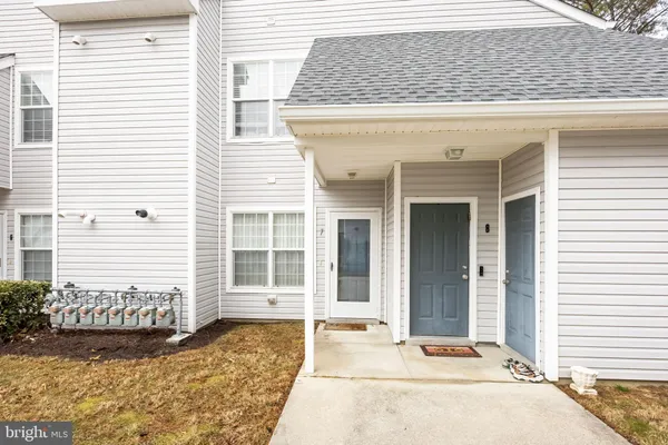 $299,000 | 11427 Manklin Creek Road, Unit 7, Ocean Pines, MD 21811