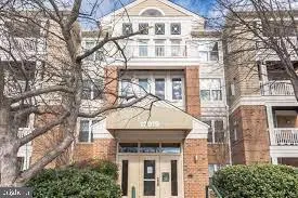 $2,150 | 12919 Alton Square, Unit 213, Herndon, VA 20170