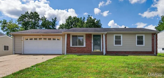 $222,900 | 608 Mt Vernon Drive, Arnold, MO 63010