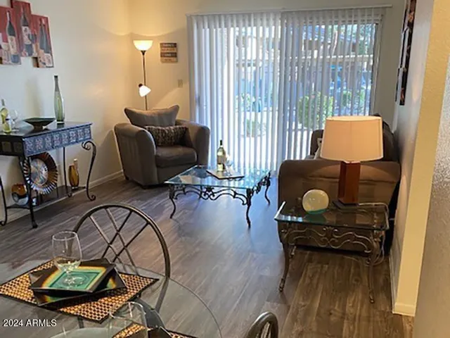 $1,199 | 1360 West Isabella Avenue, Unit 1, Mesa, AZ 85202