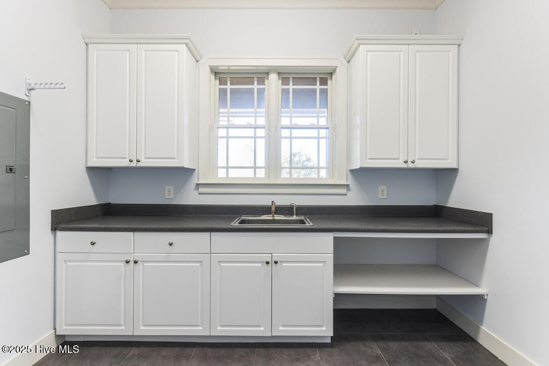 134 Pine Ridge Drive Wallace, NC 28466 - Photo 30 of 71 Laundry