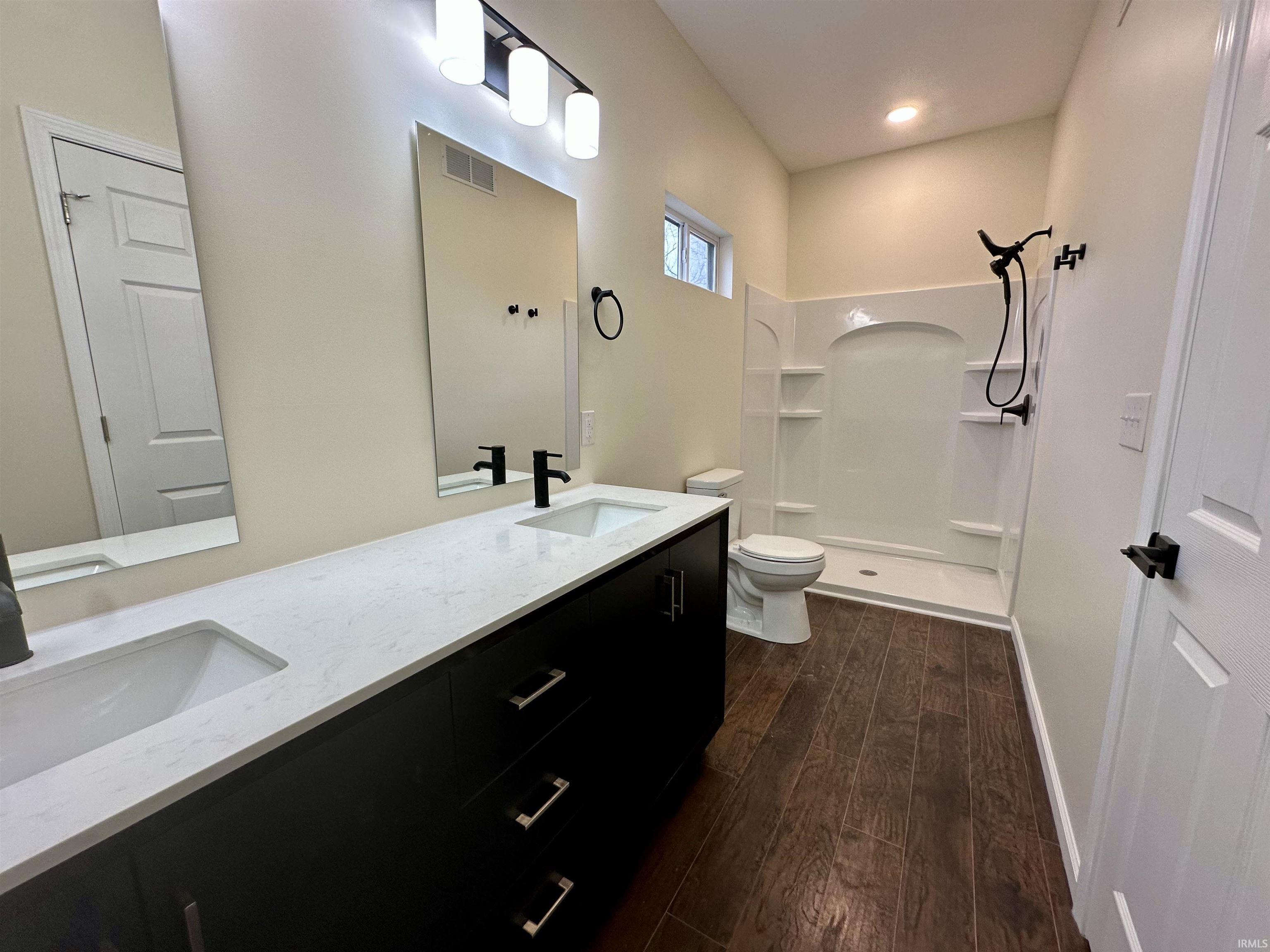 2115 G Street Bedford, IN 47421 - Photo 8 of 11