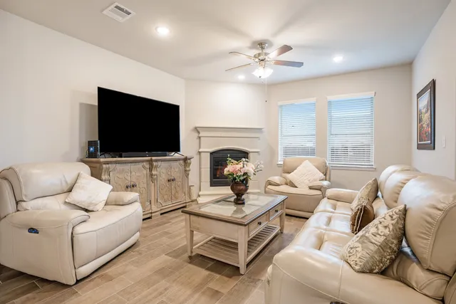 $475,000 | 5702 Kenloch Ct., Pasadena, TX 77505