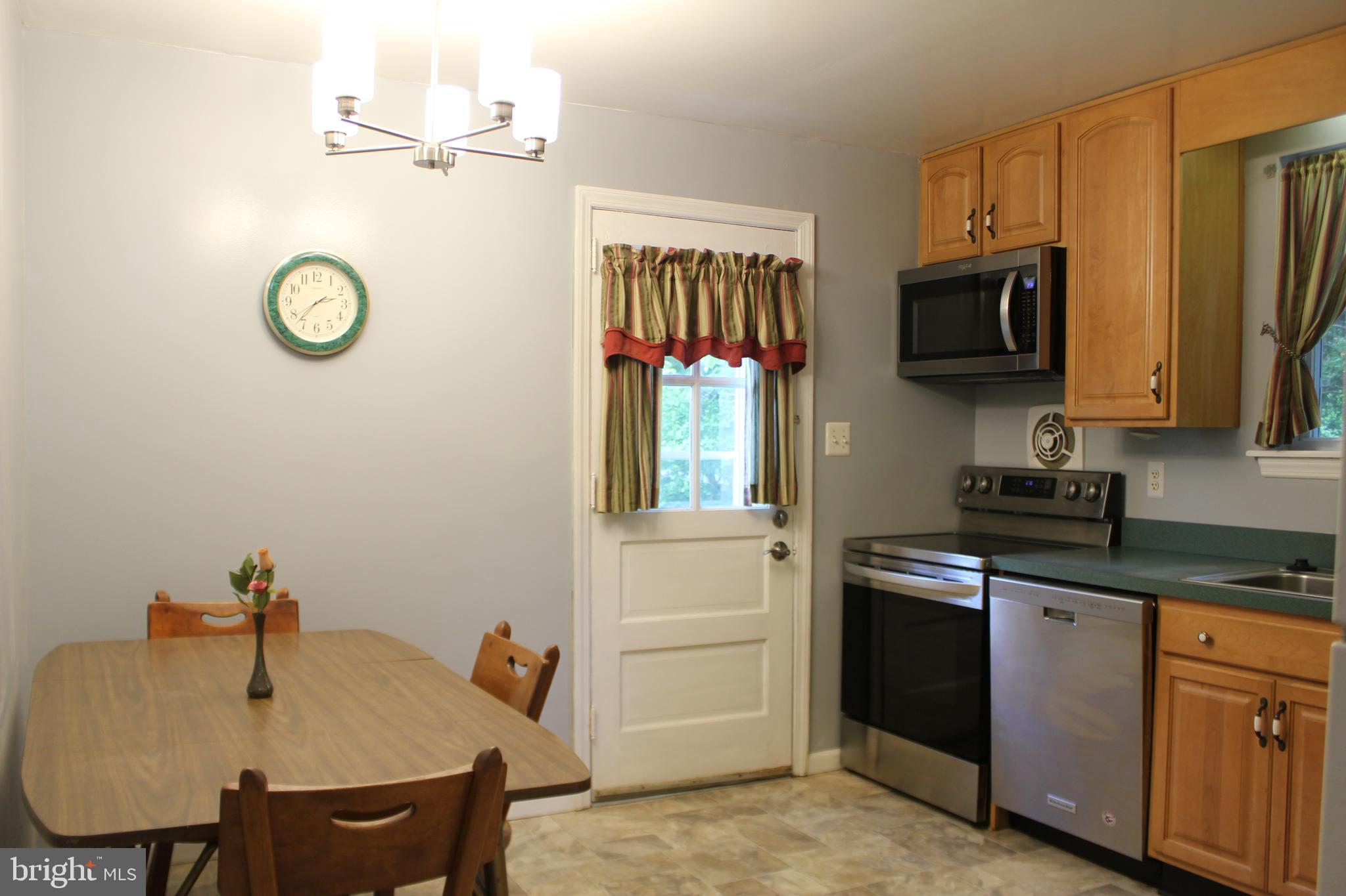 1352 Valley Road Woodlyn, PA 19094 - Photo 8 of 38 Gallery Image 8