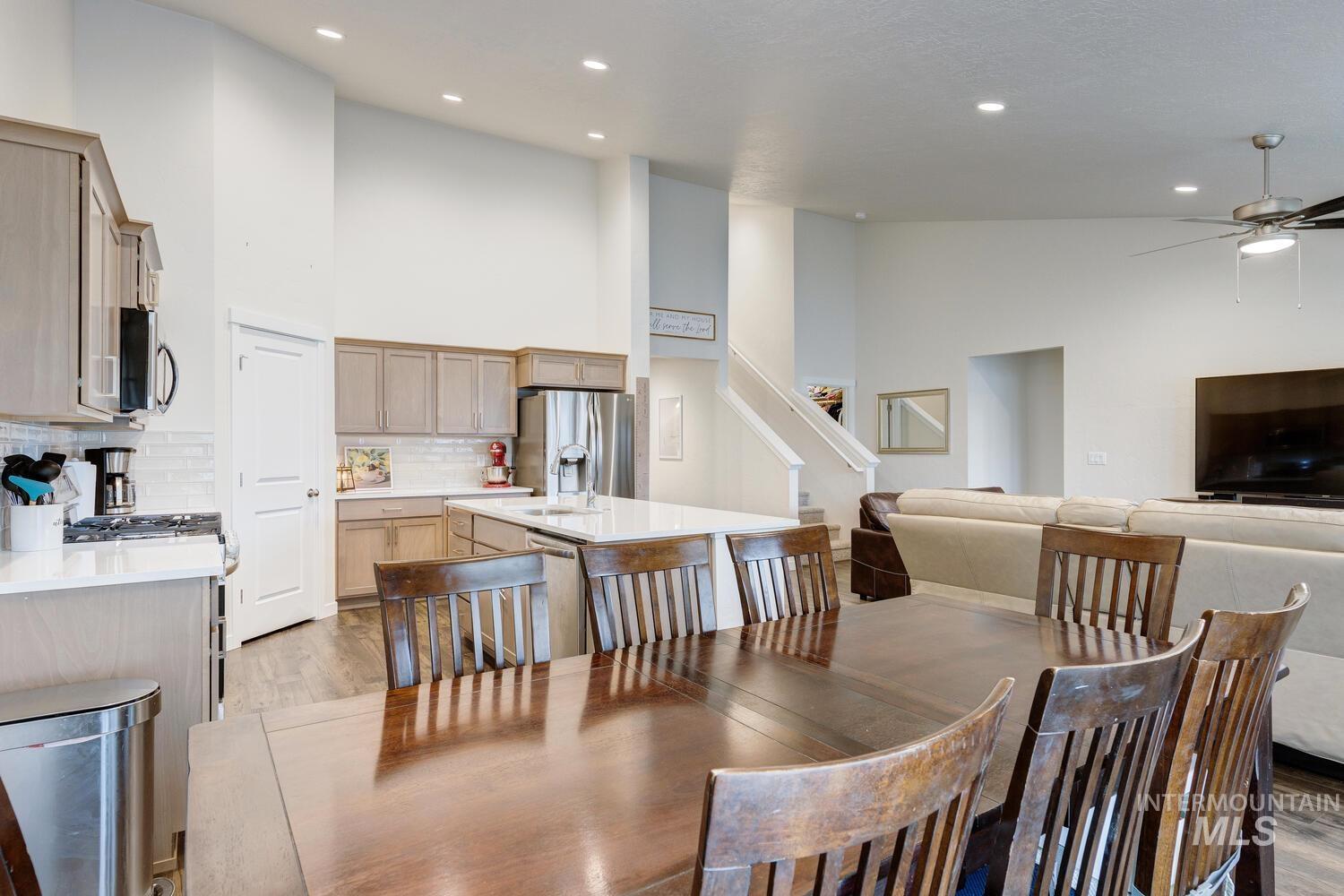 12445 Shadow River Street Caldwell, ID 83607 - Photo 16 of 37